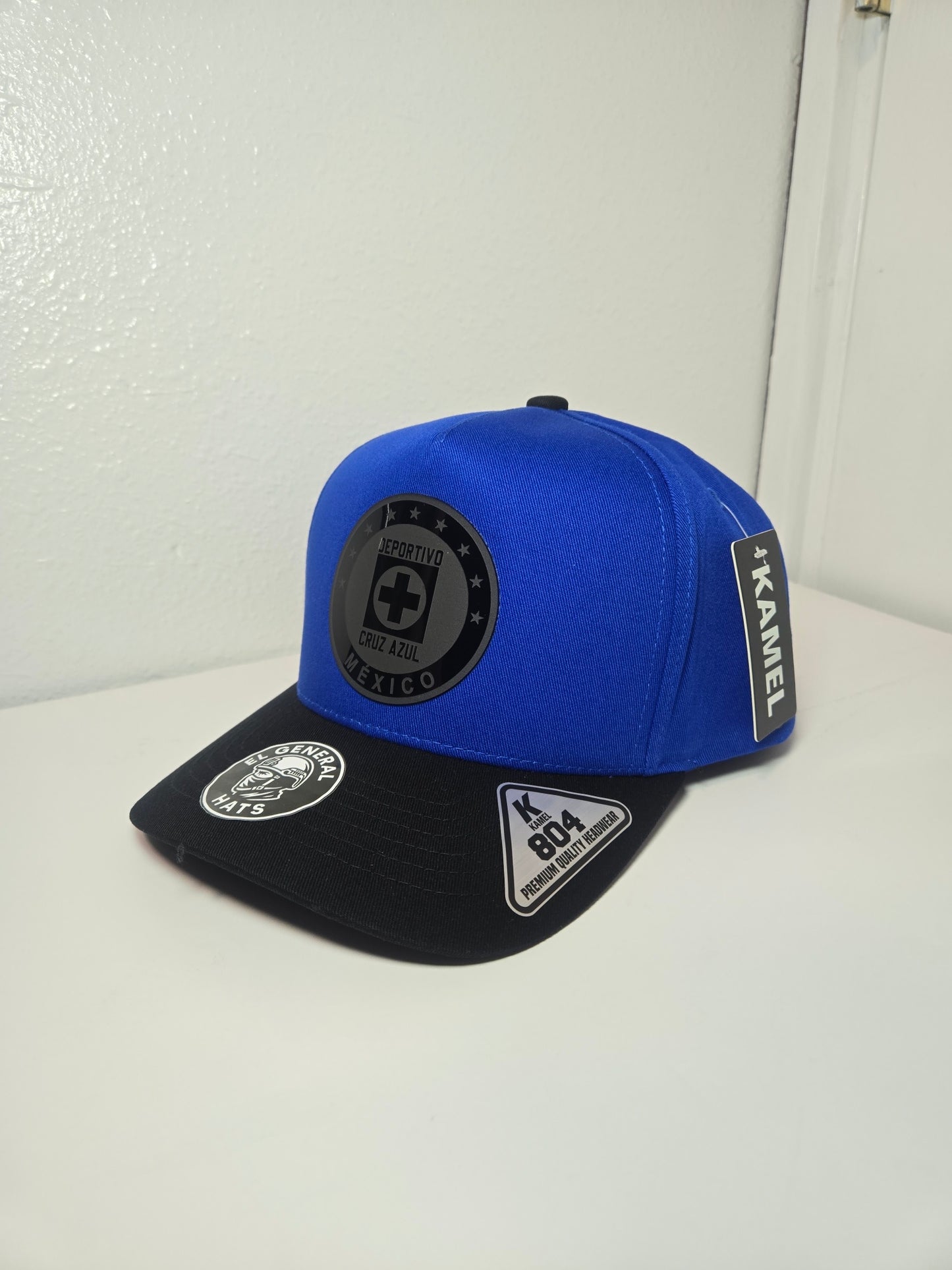 Gorra del Azul, Custom Azul Hat